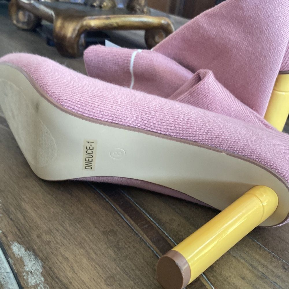 ❤️ Cape Robbin Sock Boots ❤️ - Picture 5 of 8